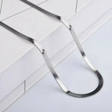 “Trendy Retro Double-Layer Necklace – Titanium Steel Geometric Pendant | Unisex Clavicle Chain”